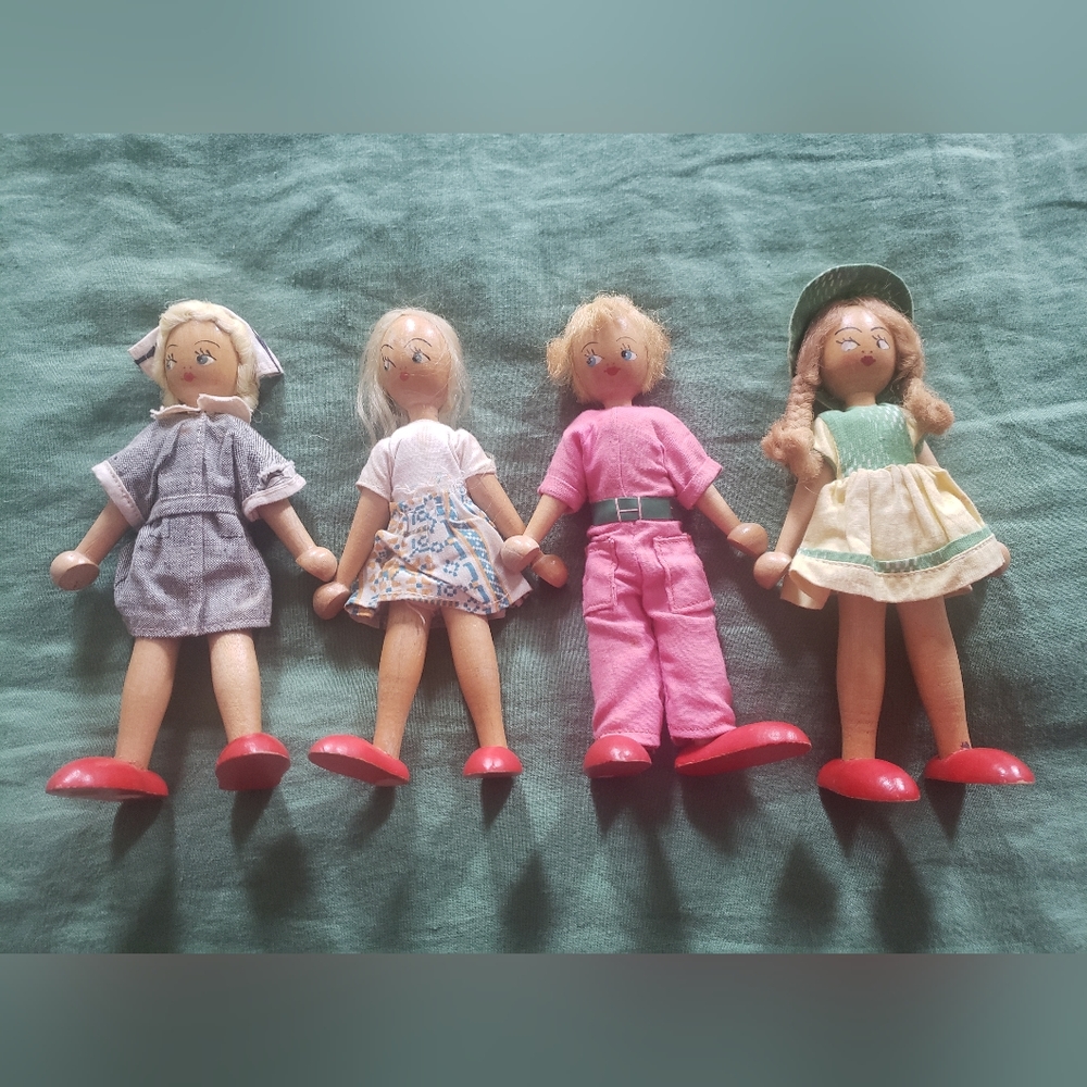 Vintage Polish Wooden Dolls set of 4